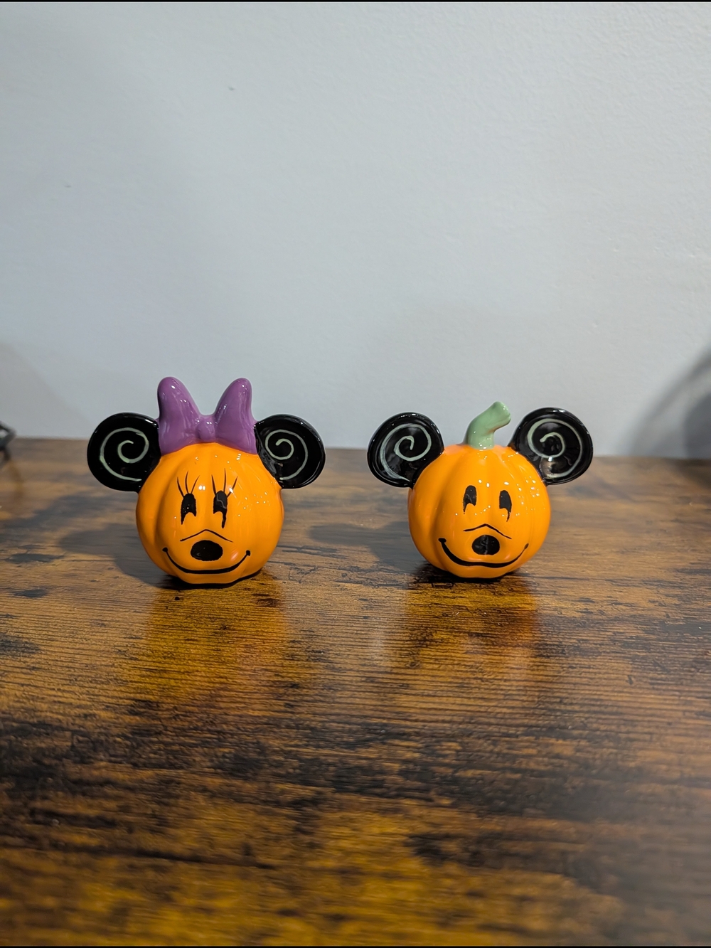 Mickey And Minnie Pumpkin Salt & Pepper Shakers